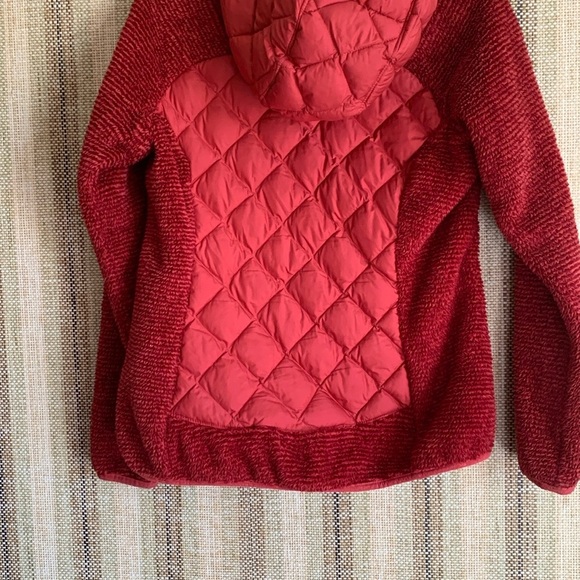 Columbia Womens Red Quilted Jacket Size XS Lightweight Puffer Fleece Outdoor - Picture 4 of 4